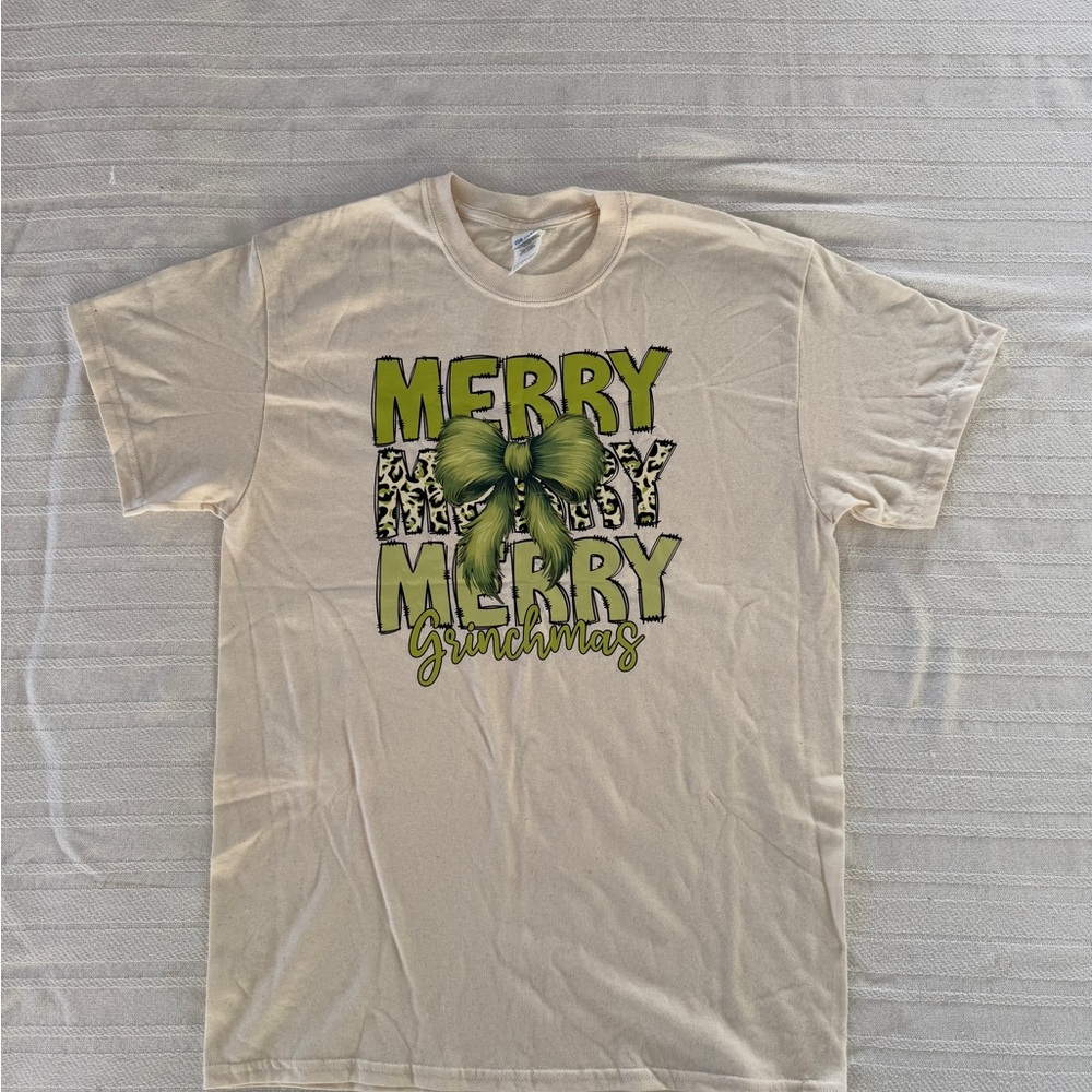Gildan Cream and Green Holiday T-Shirt